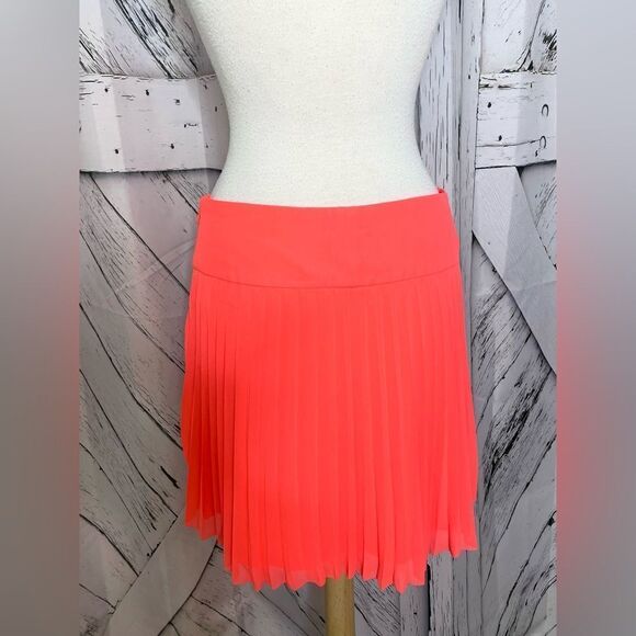 Express Neon Pleated Lined Skirt 6 - Picture 3 of 7